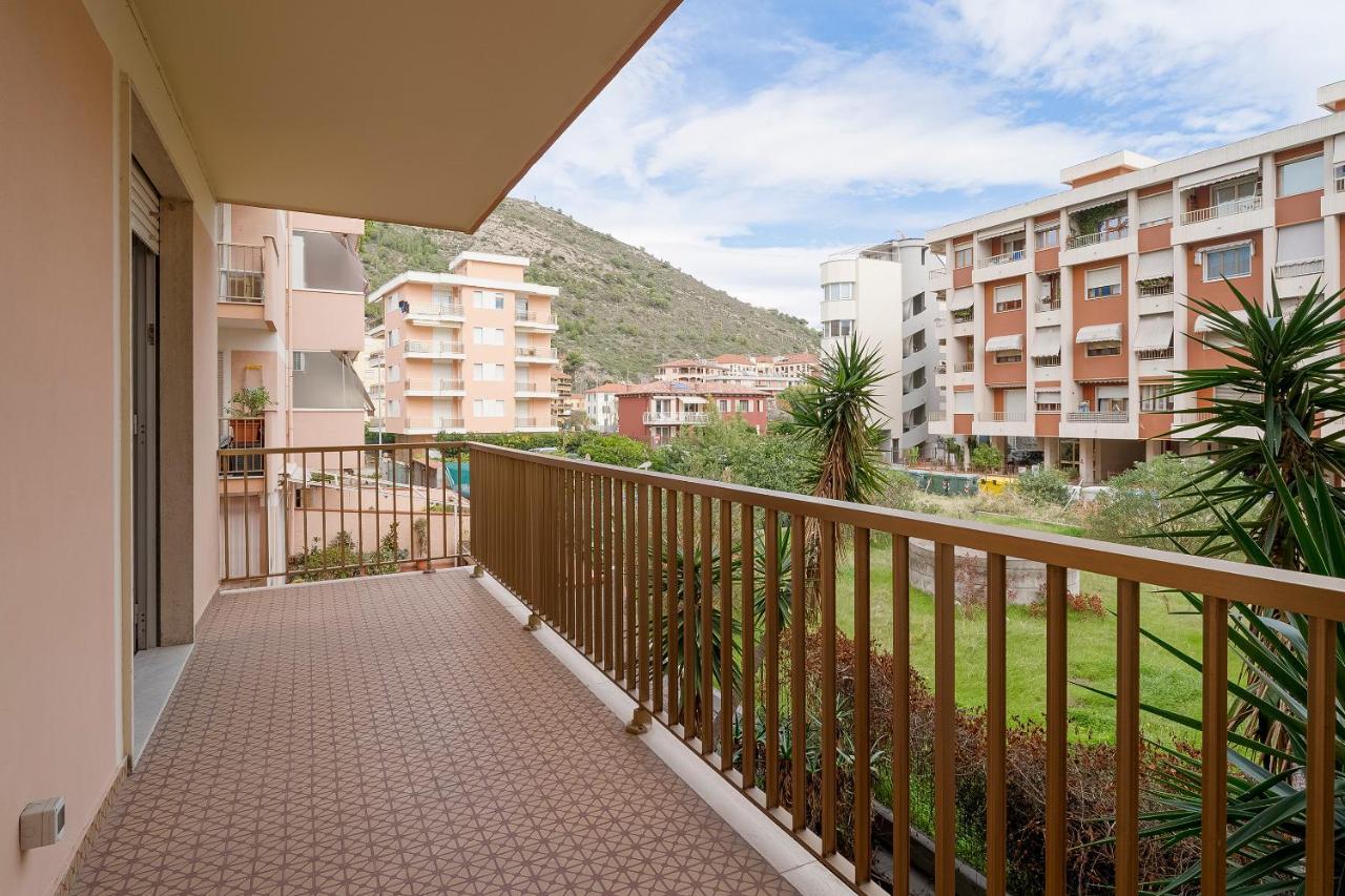Near The Sea - Wifi And Parking Ventimiglia Exterior foto