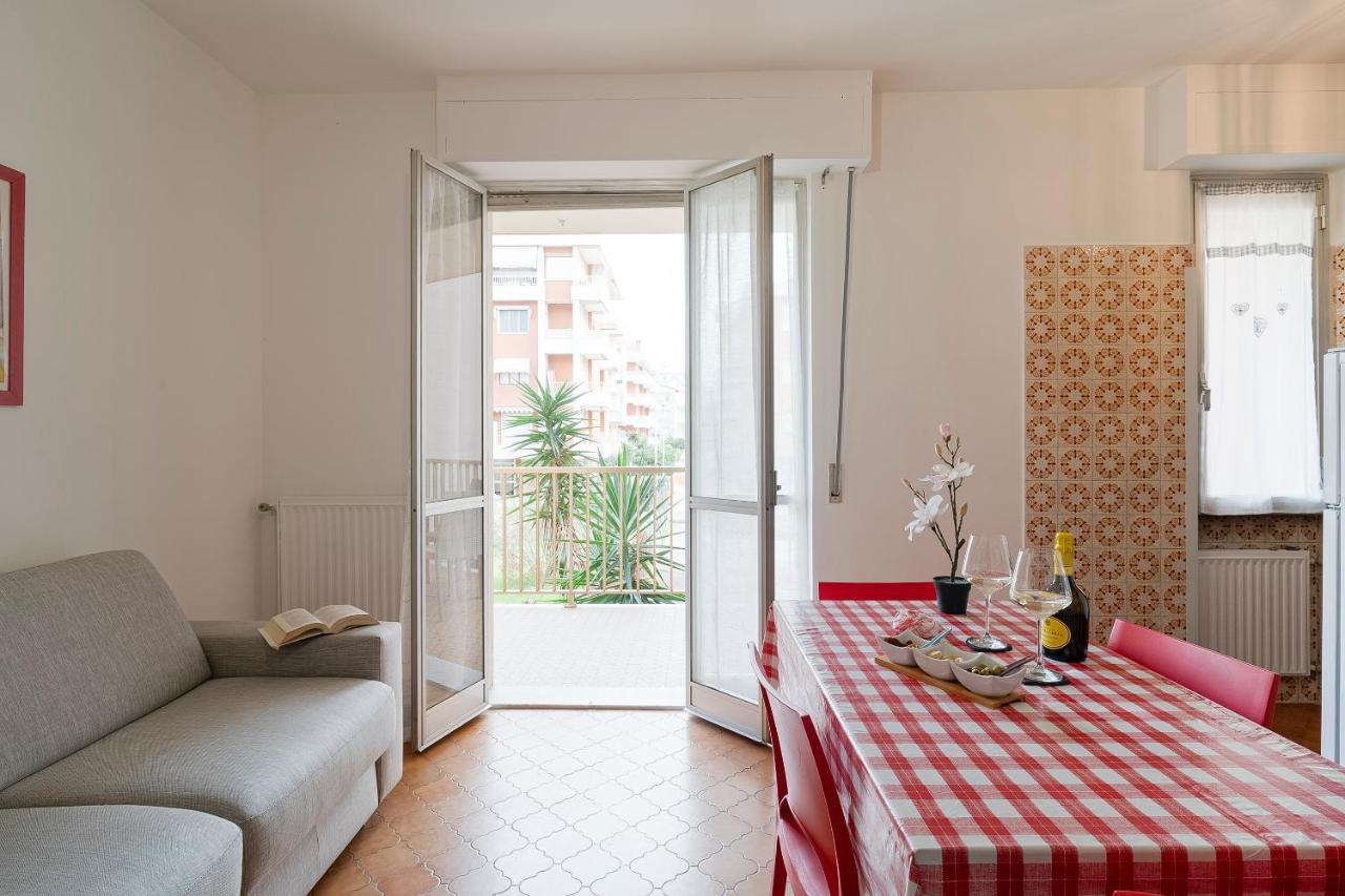 Near The Sea - Wifi And Parking Ventimiglia Exterior foto