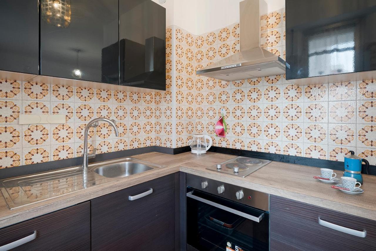 Near The Sea - Wifi And Parking Ventimiglia Exterior foto